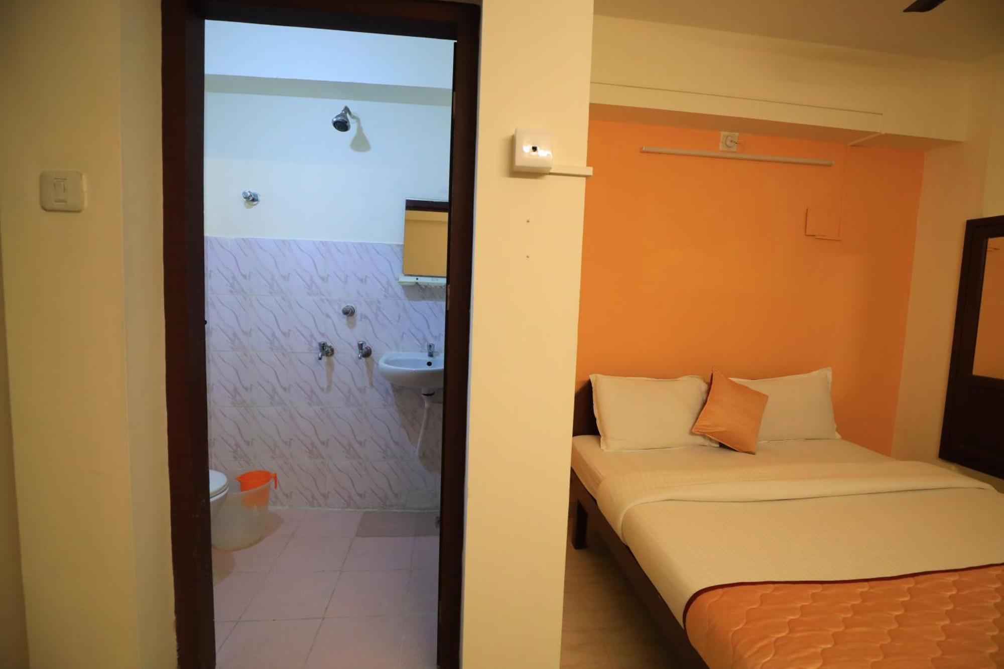 Hotel Gamas Inn 트리반드룸 외부 사진