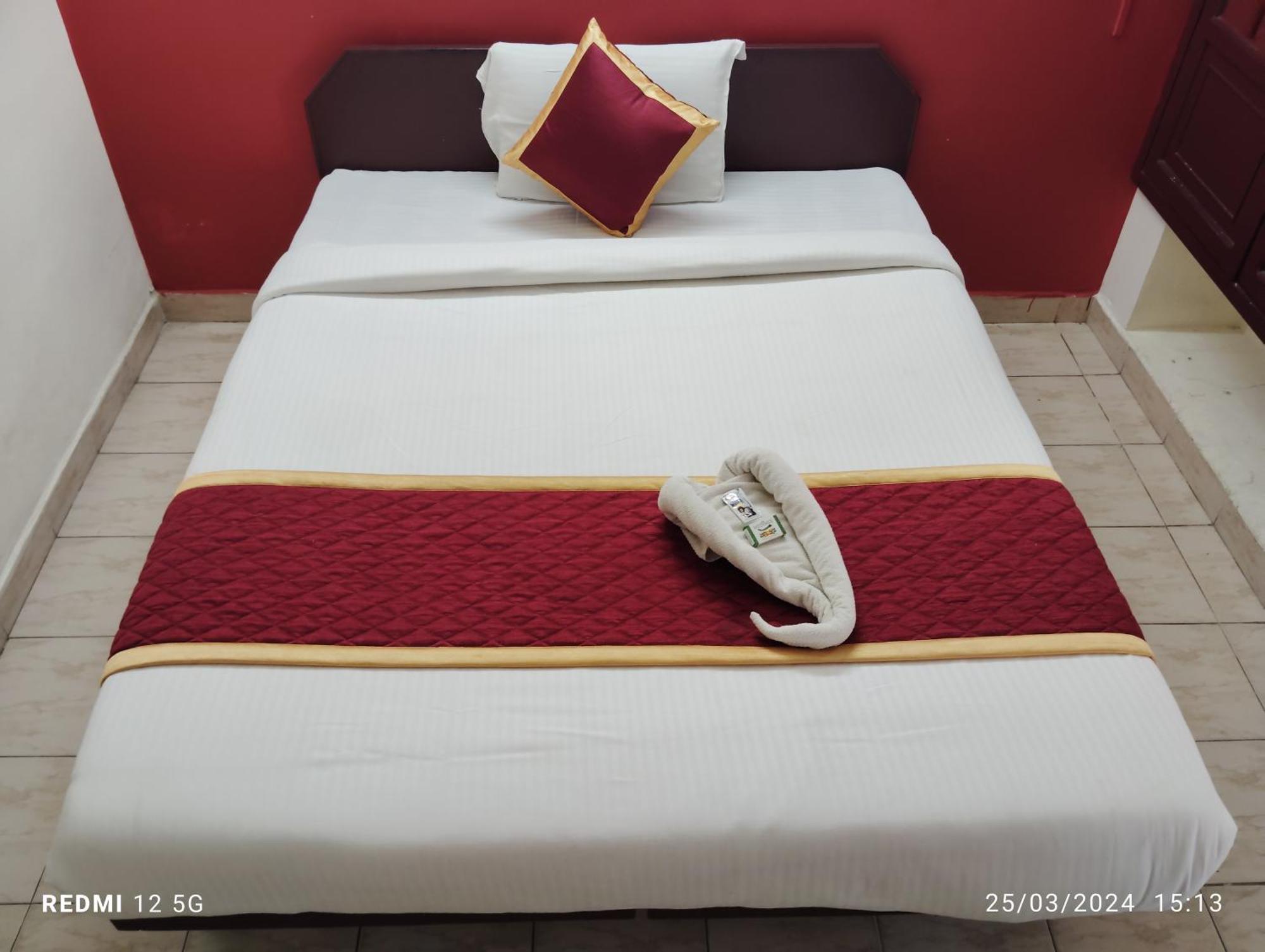Hotel Gamas Inn 트리반드룸 외부 사진